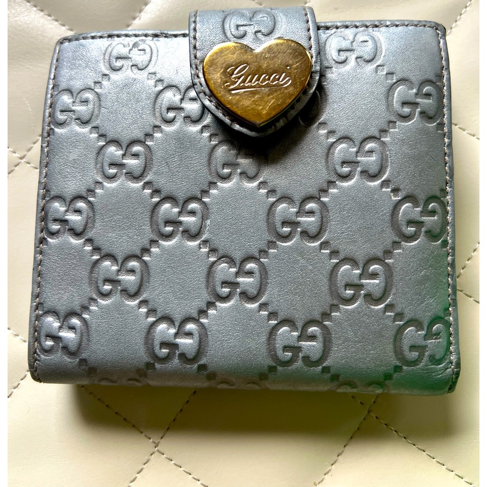 Chic Silver Gucci Heart leather wallet